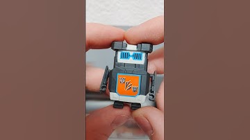 reviewing every series 1 botbots day 30: skillz punk