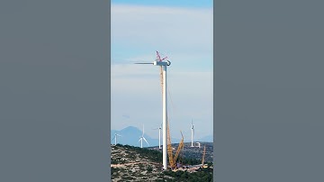 Wind turbine Installation time lapse | Vestas