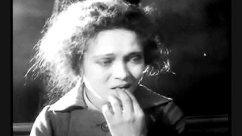 Aspidistrafly - Porcelain Sky Wink