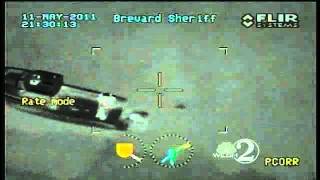 Man Fleeing Police Dives Into Ocean