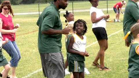 Derrick Blaylock doin the Dance