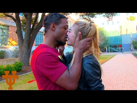 iPHONE TEXT SOCIAL EXPERIMENT (UNIVERSITY OF TEXAS) - iPHONE TEXT SOCIAL EXPERIMENT (UNIVERSITY OF TEXAS)