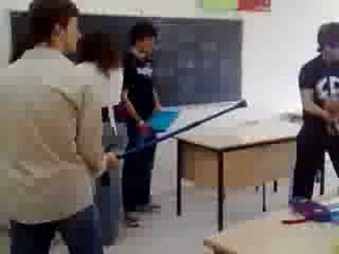 Video: Come Divertirsi In Classe