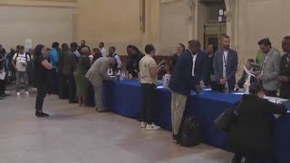 Hundreds of jobs available on MTA's website
