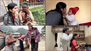 Gaon ke logon ko milke unko apna bnaliya ||   Khud bnana pda khana kyuki..