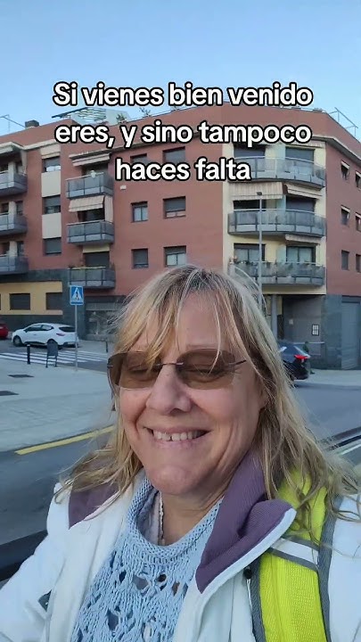 Хто приносить подарунки на миколая