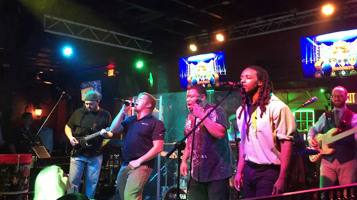 Ralph Cahill w/ The Phunky Monkeys - Pour Some Sug...