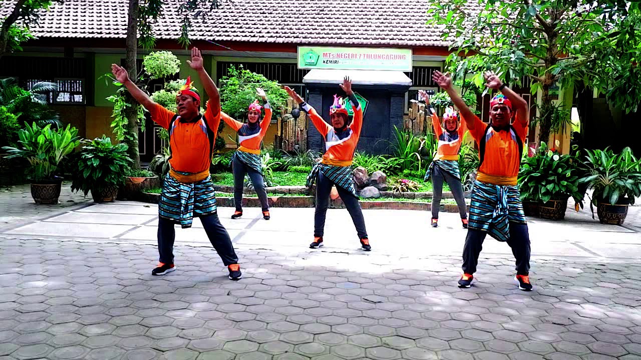 Senam Kreasi MTsN 7 Tulungagung