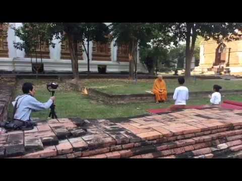 Live สด สัมภาษณ์ท่านพระเทพปริยัติ เจ้าคณะจังหวัดเชียงใหม่ / 19 มกราคม 2017