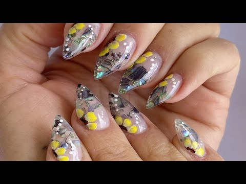 Summer Nails , Shells And Sun Flowers nail art design