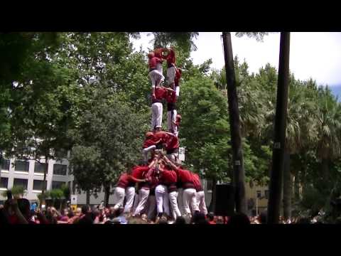 Castellers de Barcelona: 2d8f Diada de Festa Major del Raval 13/07/2014