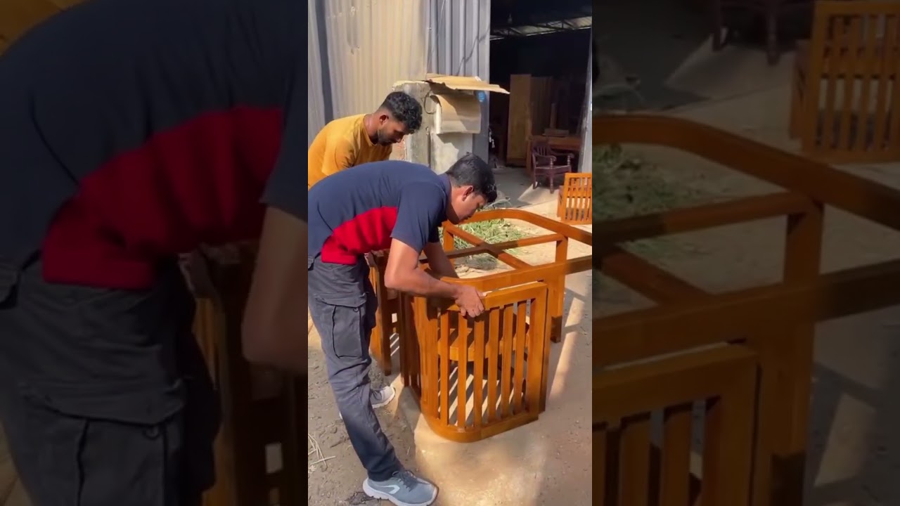 COMPACT DINNING TABLE SET 