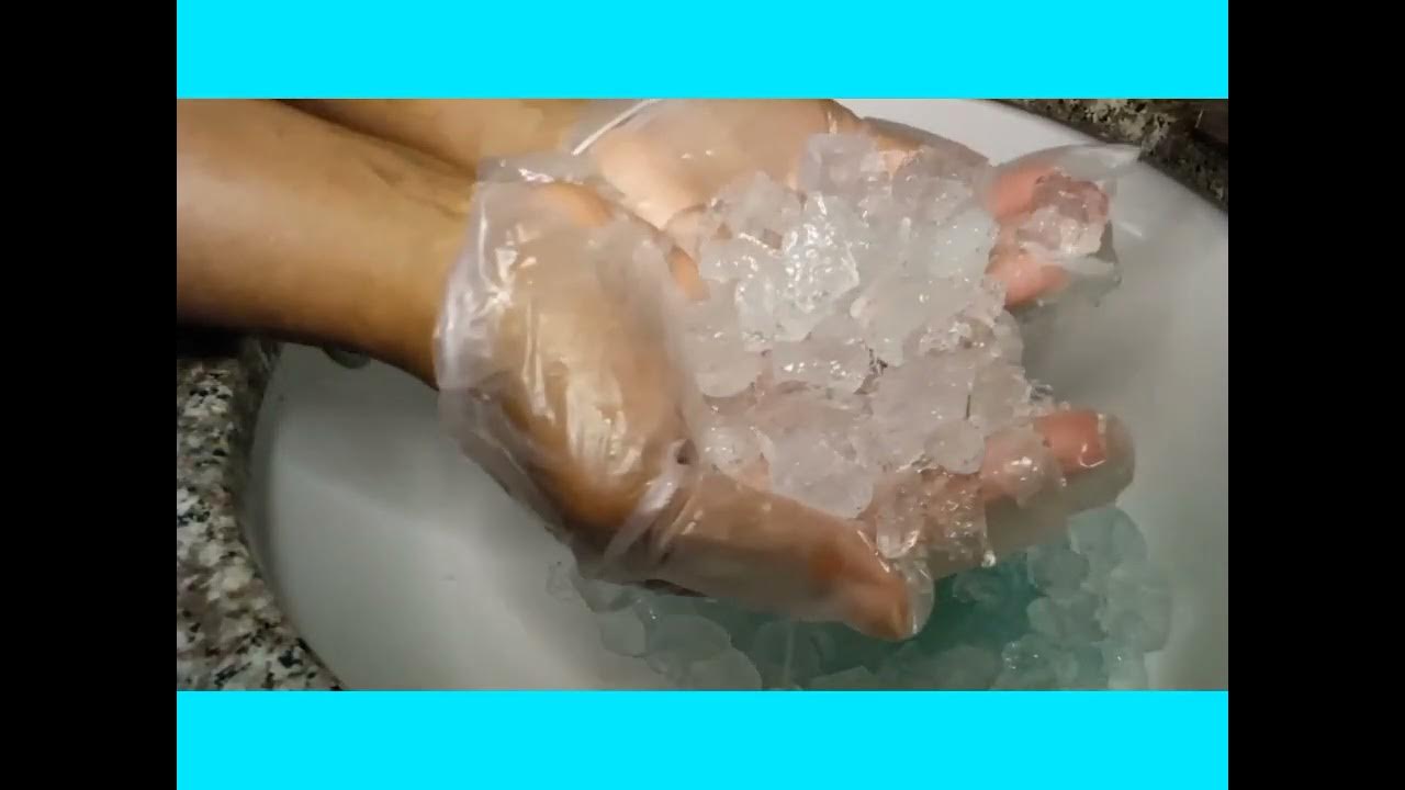 "Asmr," ( Ice me Out) Relaxing and Soothing , sounds of crunchy ice.🥶🌬️
