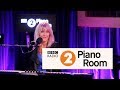 Capture de la vidéo Christine Mcvie - Songbird (Radio 2'S Piano Room)