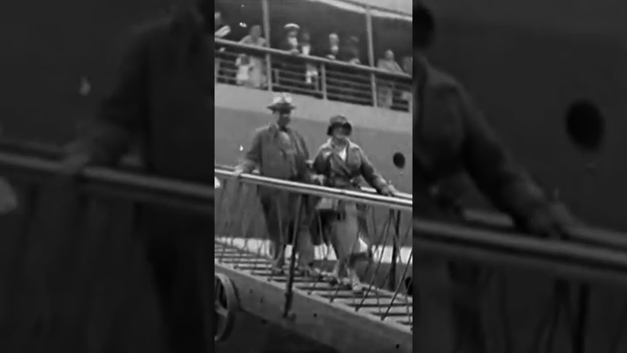 Mahatma Gandhi Arrives in the U.K. (1931)