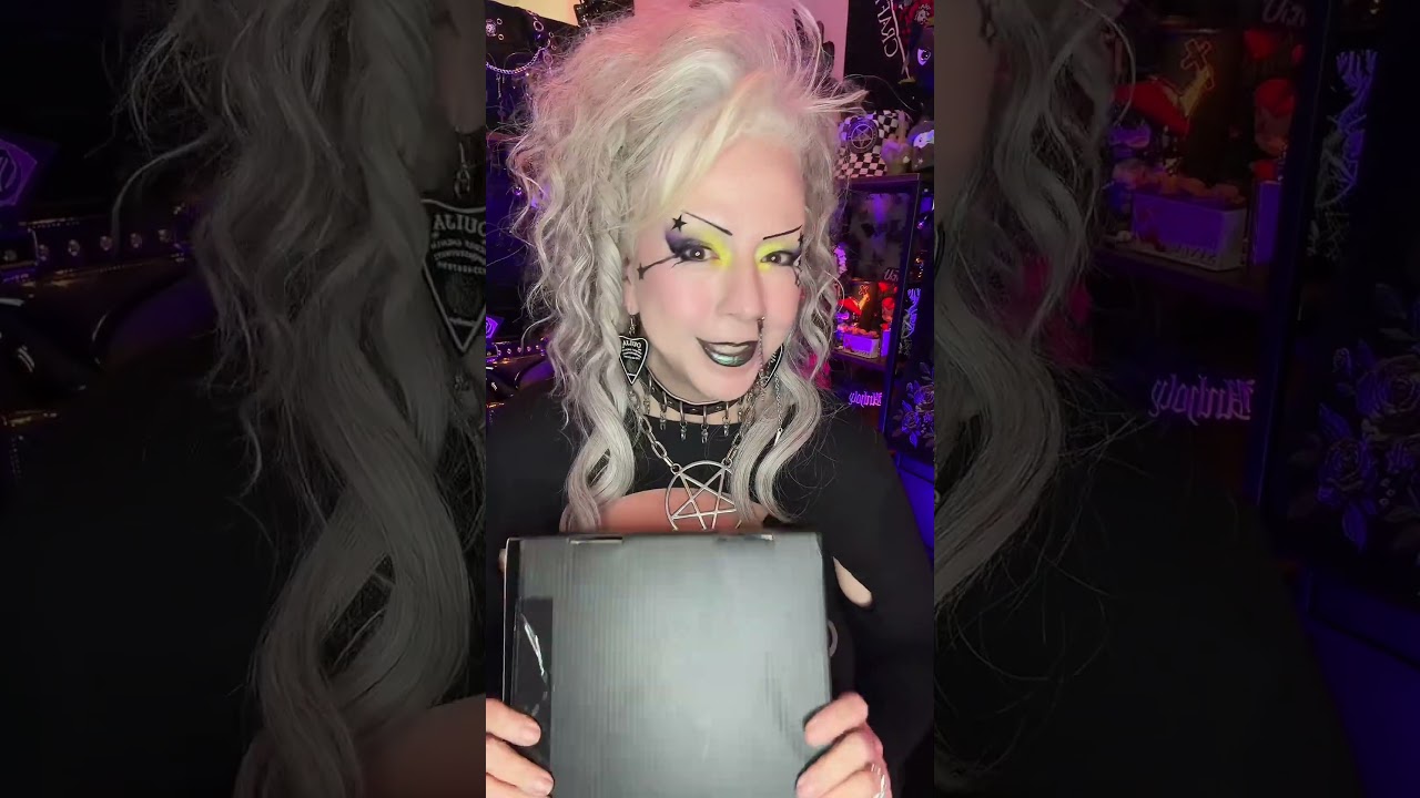 Got My Black Box! #gothicbeautybox @GothicBeautyMag
