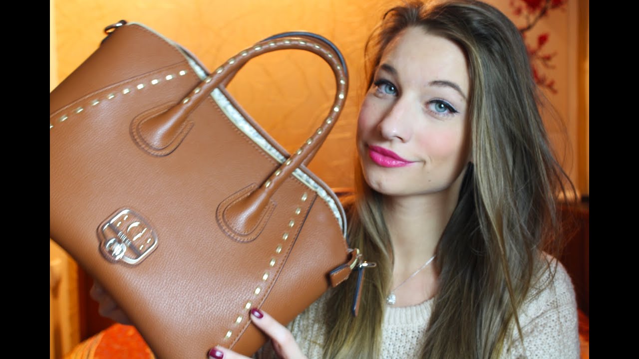 ♥Что в моей сумке?/ What's in my bag?♥