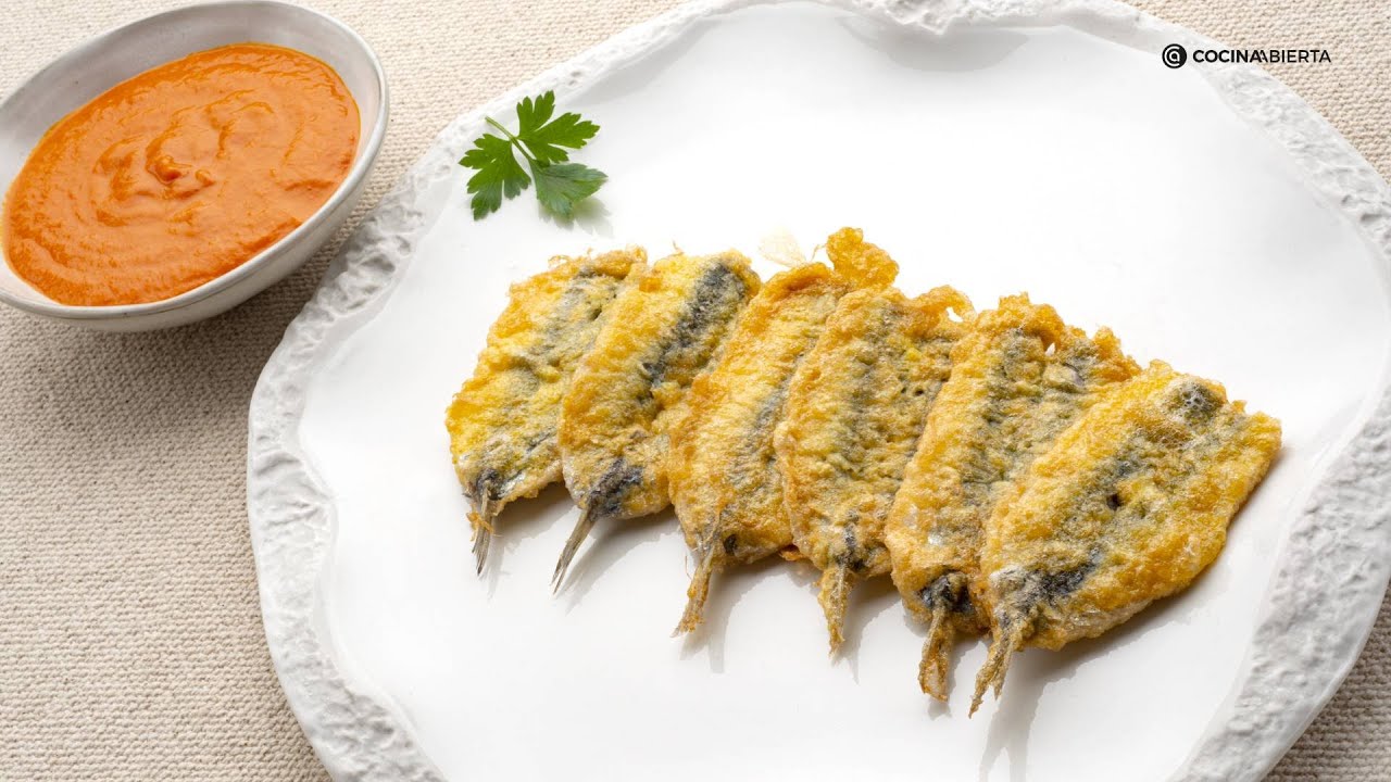 Anchoas rebozadas con salsa de piquillos: Receta de Karlos Arguiñano