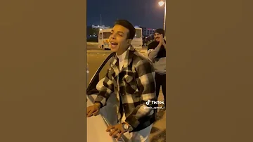 بنطلوني سانتي 