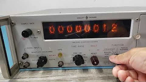 Hewlett-Packard 5243L Electronic Counter Nixie Tube Display Demo