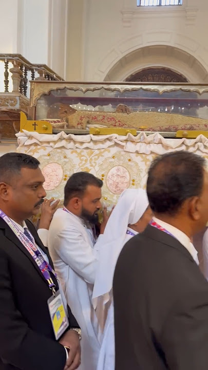 Closing ceremony of 18th exposition of St. Francis Xavier Relics #relic #francisxavier #ceremony