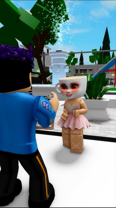 Thanos pullover Ballerina Cappuccina then this happened..😳😤 #shorts #roblox #robloxshorts