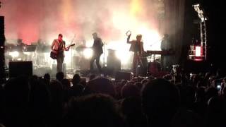 The Last Shadow Puppets - Separate And Ever Deadly Live Hackney Empire London Uk