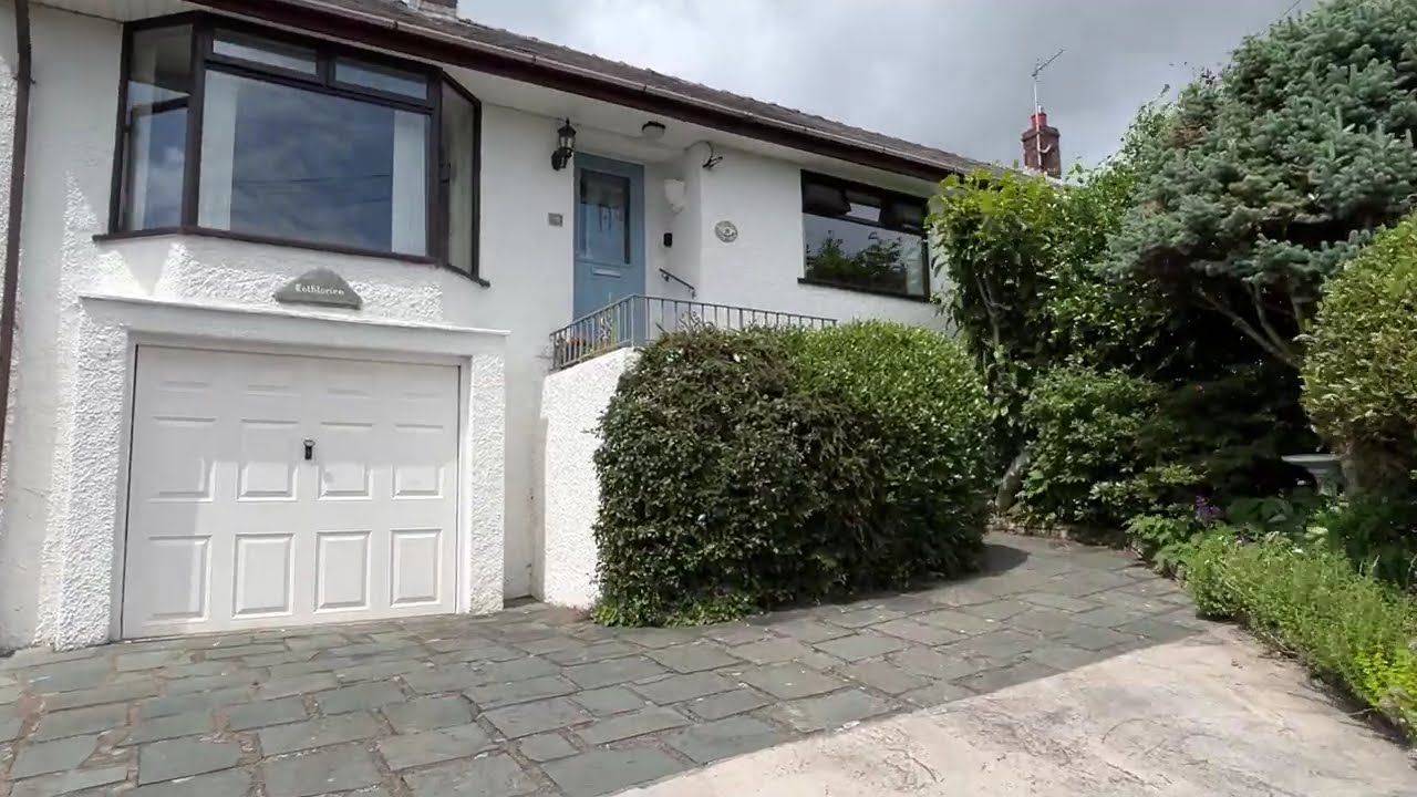 Grange-over-Sands: Lothlorien Holiday Cottage Lake District