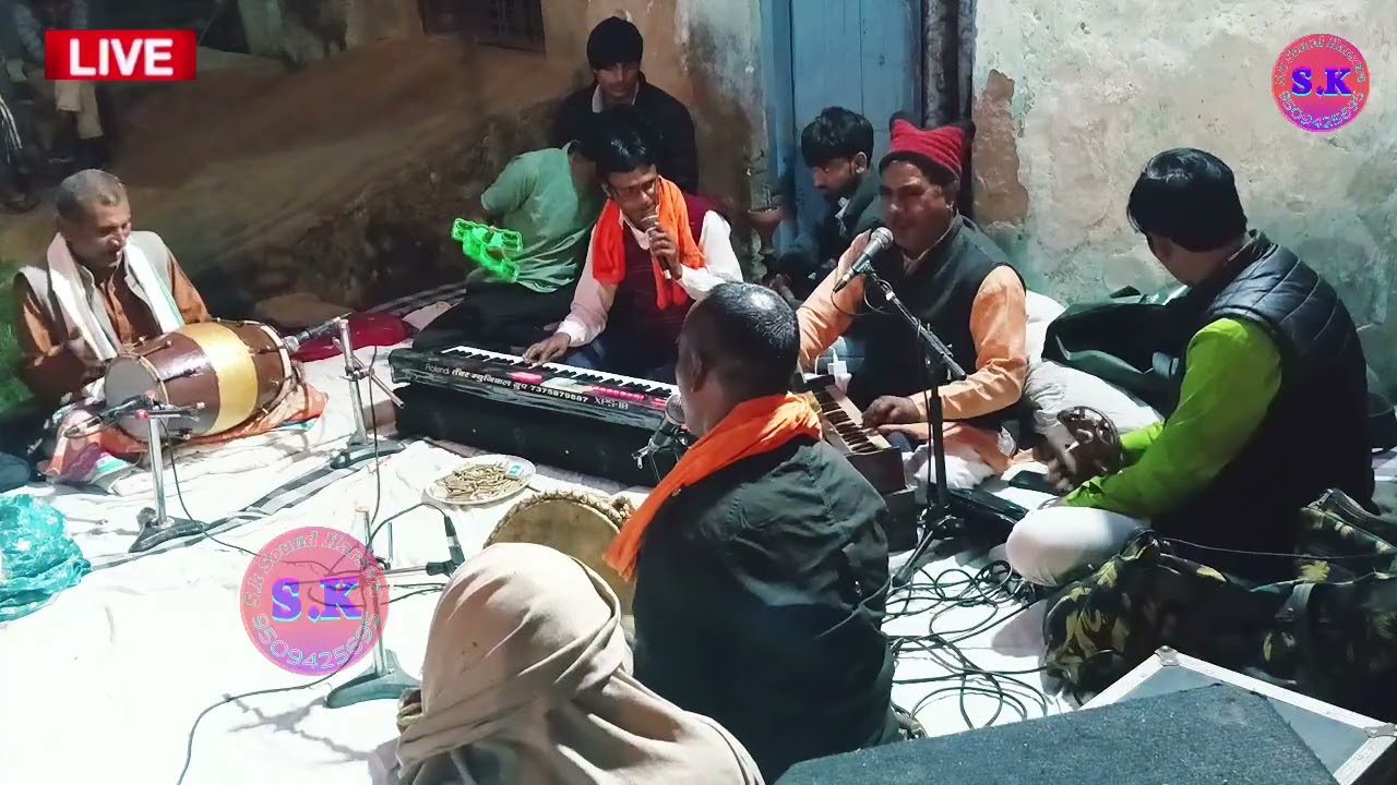 मुकेश रामपुरिया ने ऐसा क्या बोल दिया जो पब्लिक हुई बेकाबू सुनने को बस