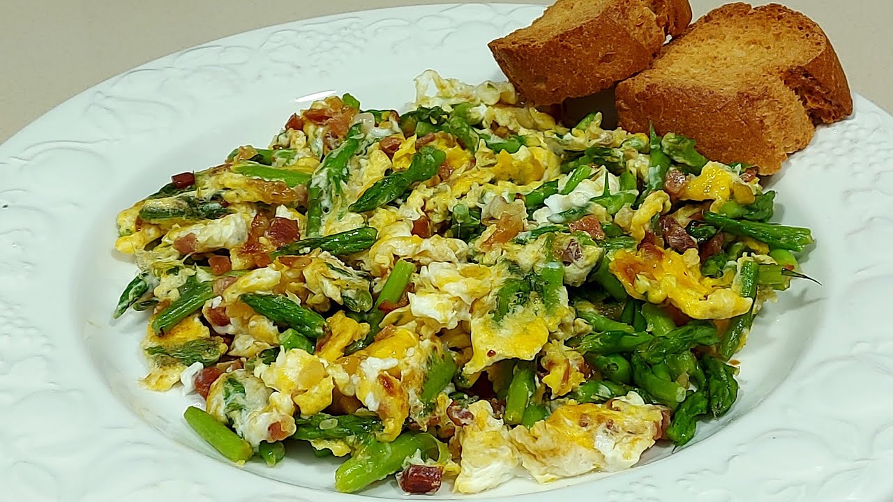 🥚REVUELTO DE ESPÁRRAGOS TRIGUEROS A LA EXTREMEÑA 🥰 // BEATRIZ COCINA