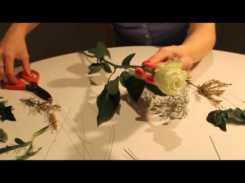 How to make a wrist corsage