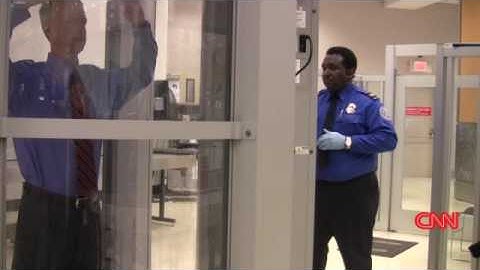 Machine scans bodies at airports