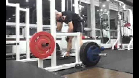 160kg deadlift