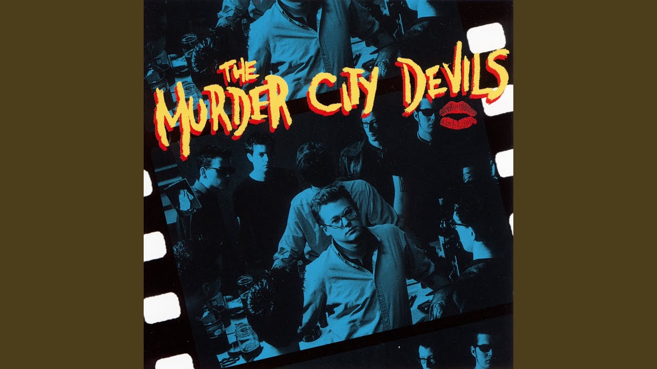 在 YouTube 上观看 Broken Glass 在 YouTube 上观看 Broken Glass