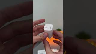 Огляд на Блок живлення FONENG EU69 USB-C Charger (PD20W), Білий