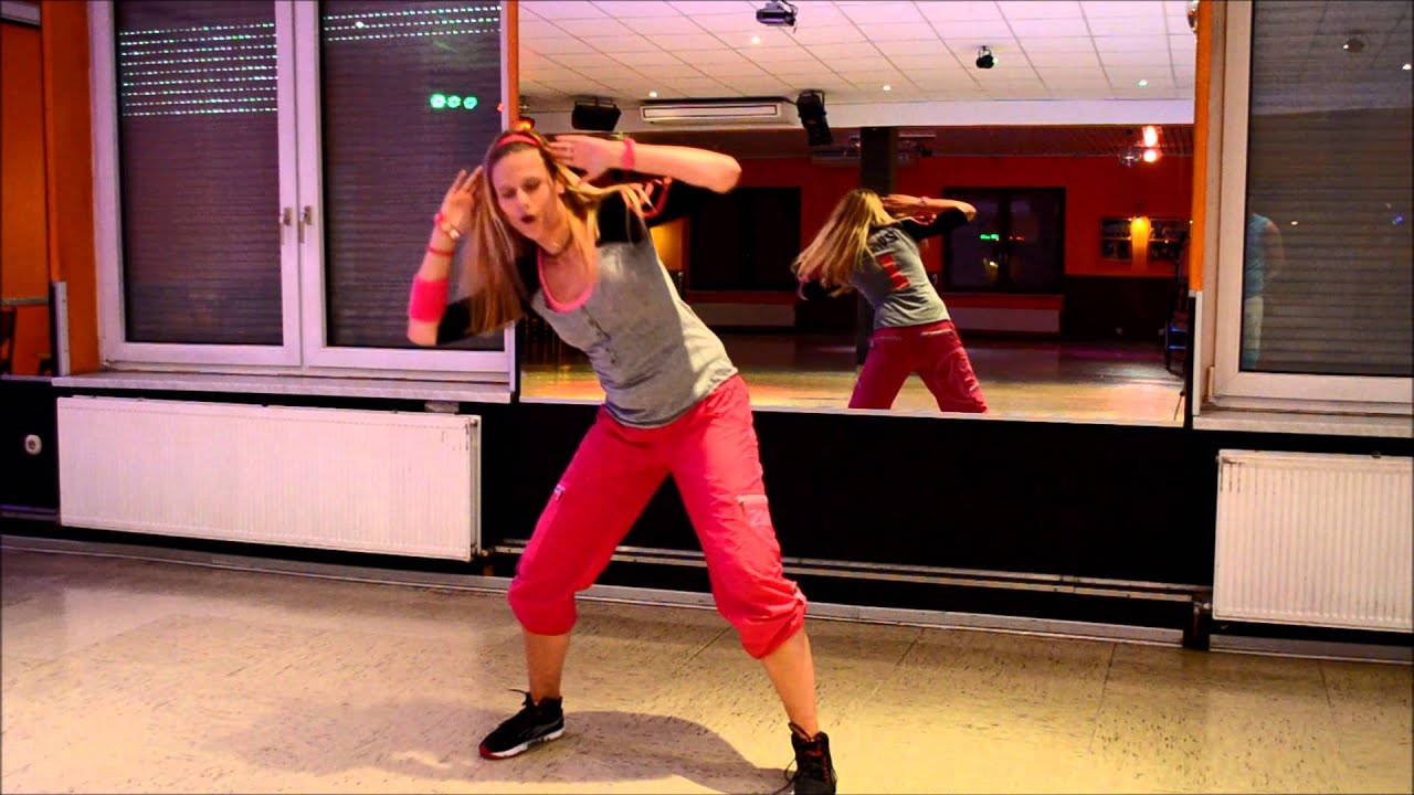 ZUMBA® Fitness Choreo by Mel / Taio Cruz feat Flo Rida   Hangover