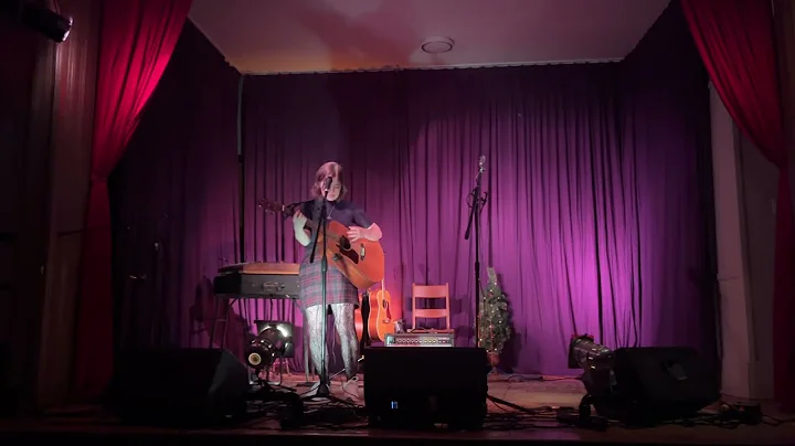 Thompson Girl by Hayley Bleho (Tragically Hip cover) - Live at Sainte-Anne Coffee House & Blues