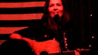 Lori McKenna tells "Pool Accident" story at Eddie's Attic, Atlanta