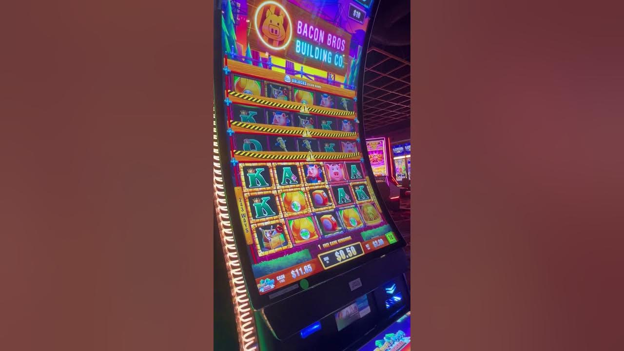 Subscribe! Huff n puff high rise. Epic bonus! #slot #huffandpuff # ...