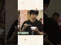 hanyu yuzuru eating 明石燒 (akashiyaki) 🐙 #羽生結弦