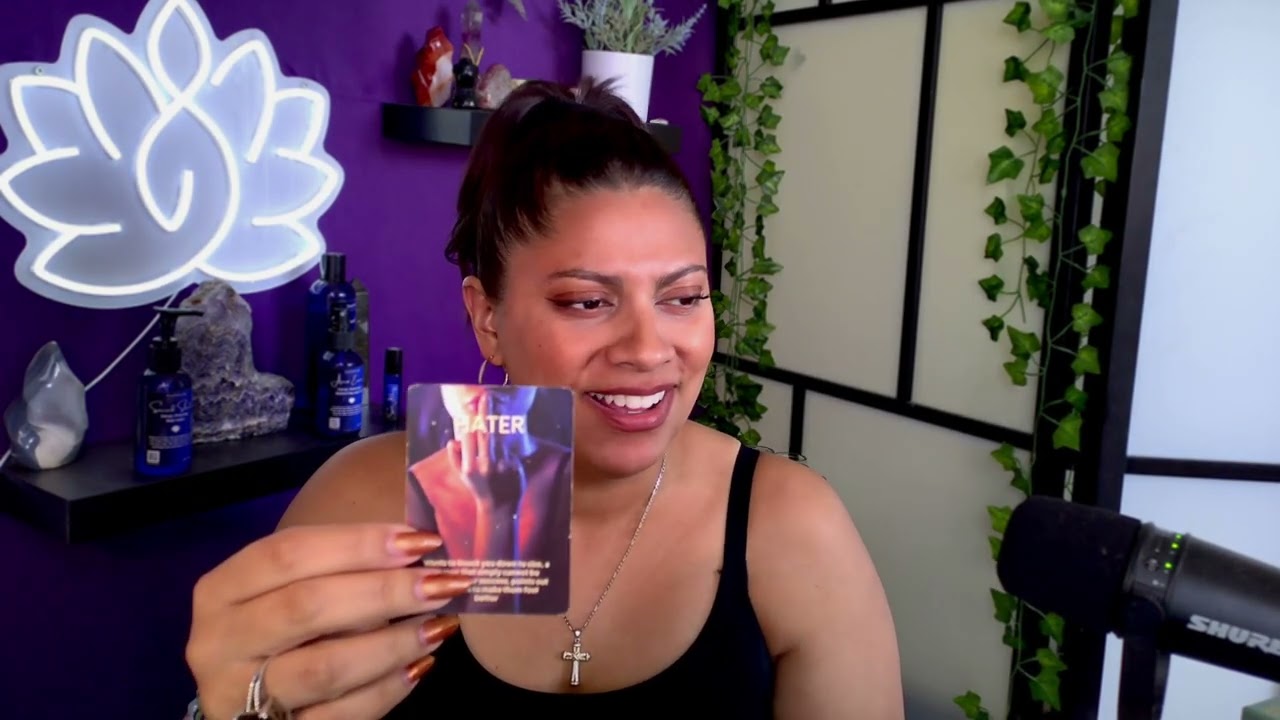 ♉ Taurus - A fake friend will be revealing themself soon, and here's why?!