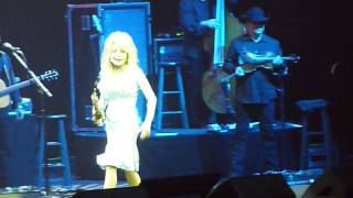 Video thumbnail of "Dolly Parton - Rocky Top Tennessee"