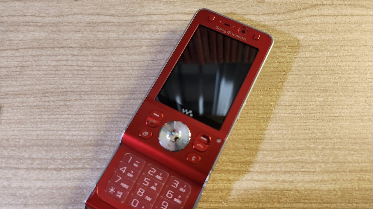 The first phone I ever bought using own money! Sony Ericsson W910i Review -