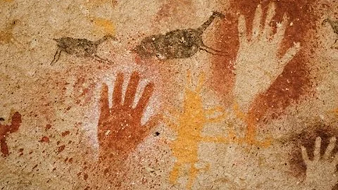 Australian Rock Art, Ancient Families, and Neanderthal Engravings!