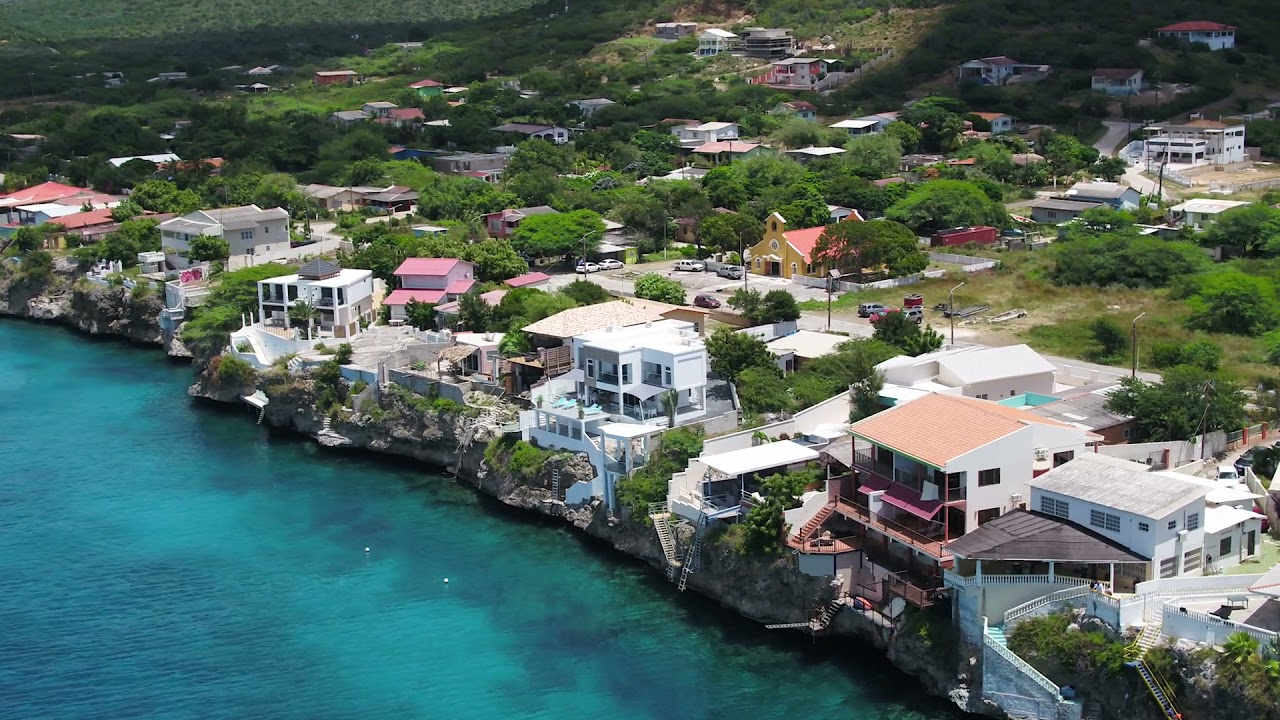 Magic Villa Oceanfront at Lagun Curaçao