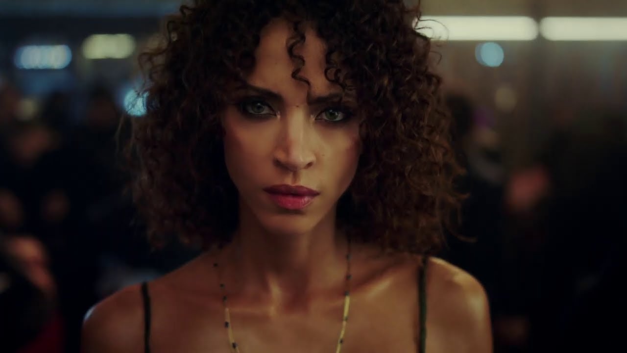 Noémie Lenoir Damso Noemie Lenoir Succombe A Damso Dans Le Clip De 911 Leur Amour Tumultueux 