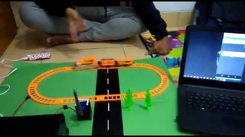 MONITORING PALANG PINTU KERETA API OTOMATIS MENGGUNAKAN SENSOR MAGNET KY-003 (UAD)