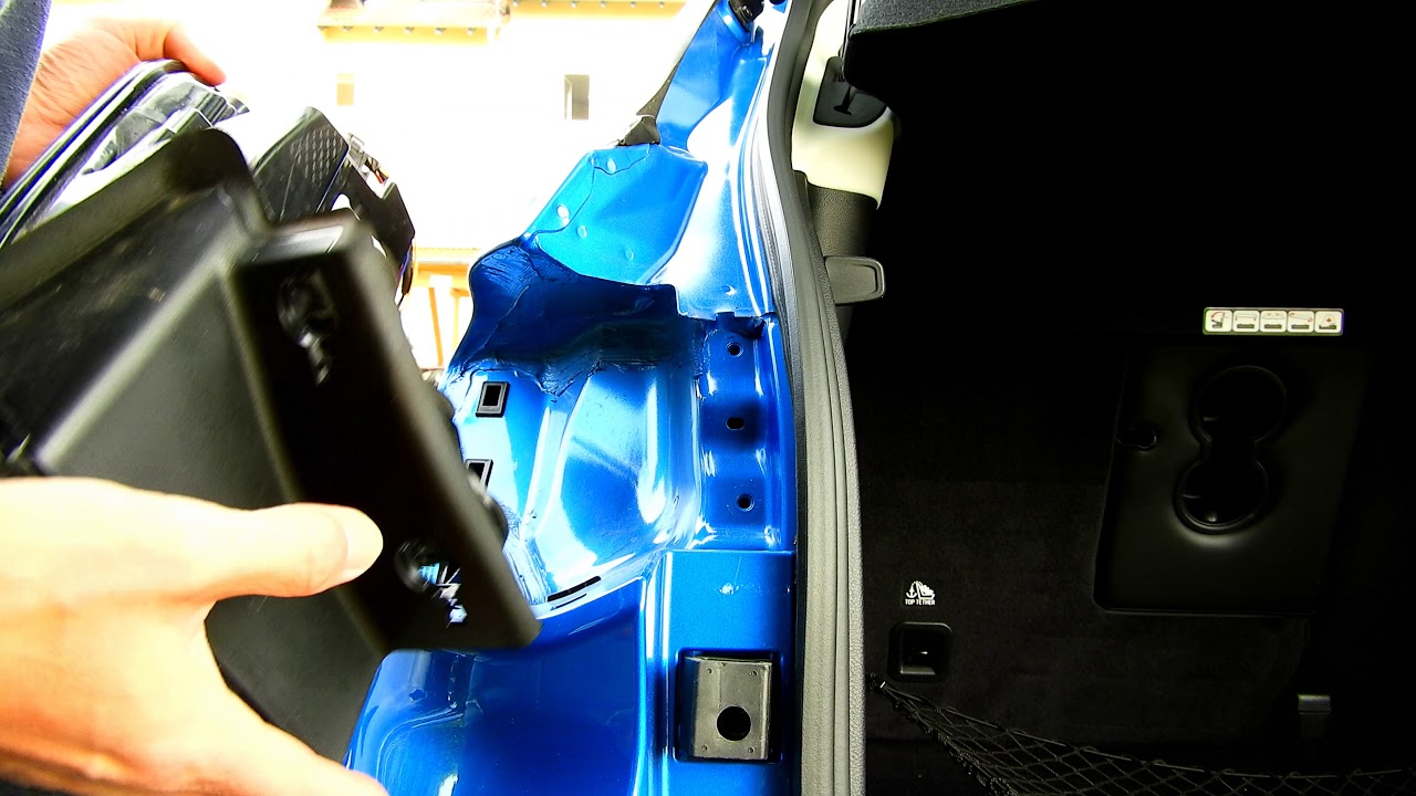 HowTo change taillight bulbs new Jeep Compass DIY YouTube