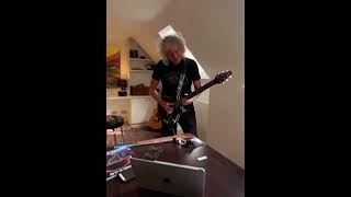 Brian May Playjng Bmg Red Special Guitar