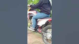 cewek aja ngetrail apa lagi kamu